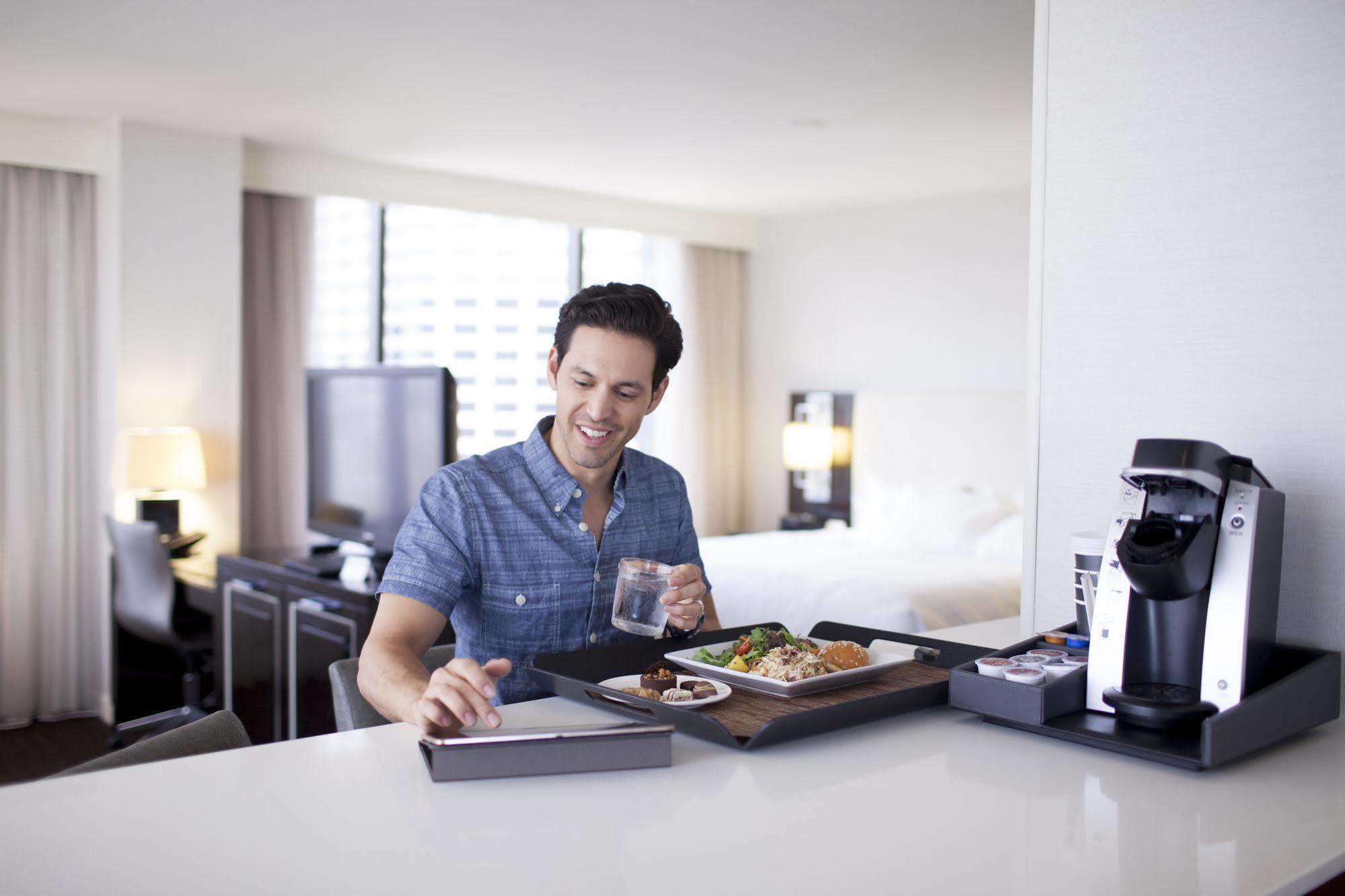 Hyatt Centric Chicago Ohare Hotel Rosemont Bagian luar foto